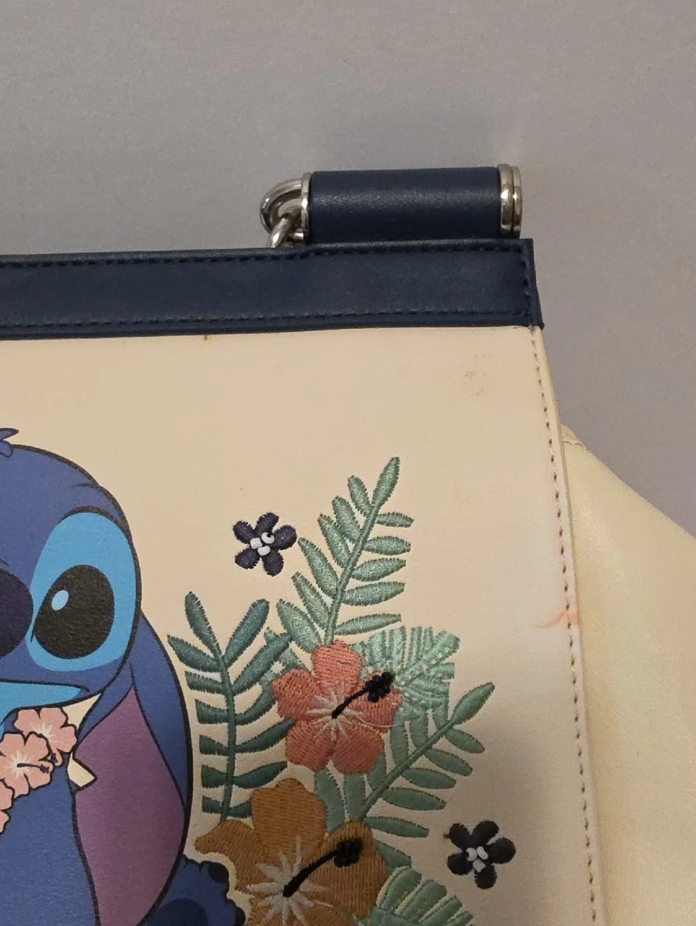 Loungefly Disney Lilo & Stitch Bag